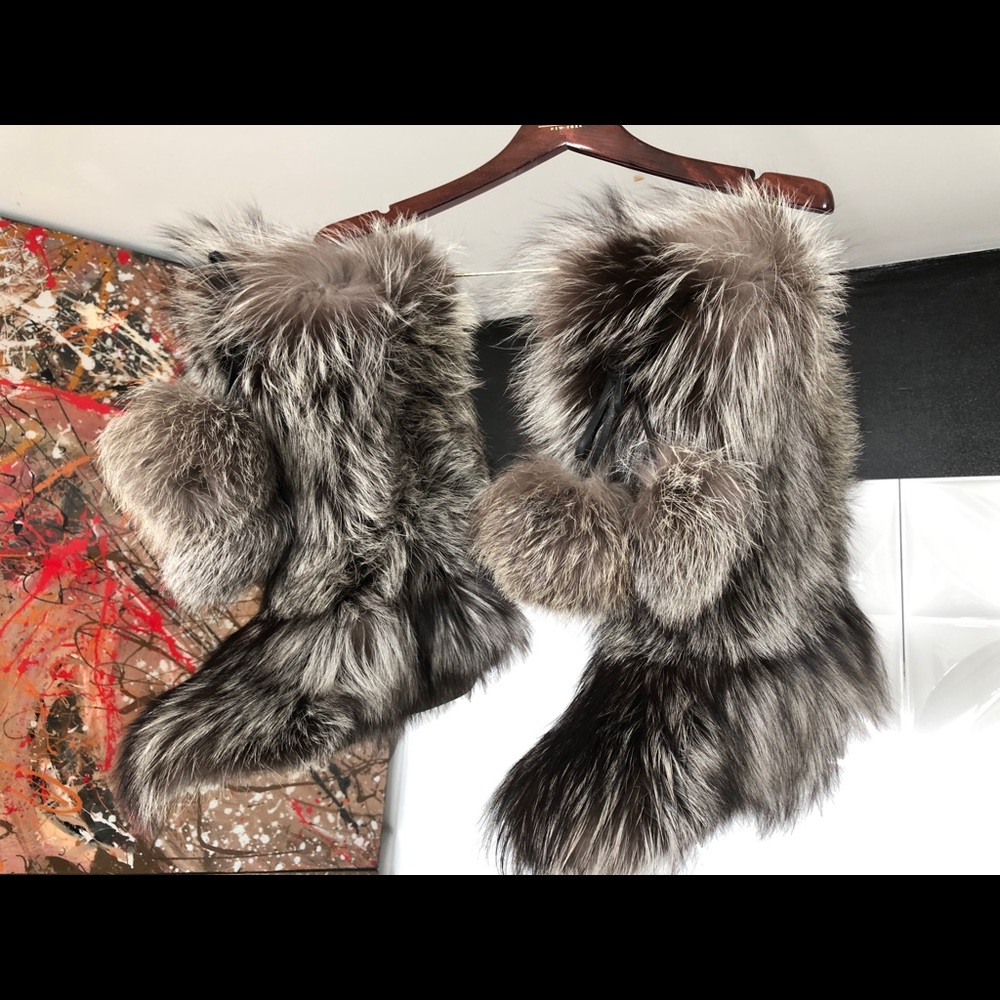 SILVER FOX Fur Apres Ski Boots 🎿